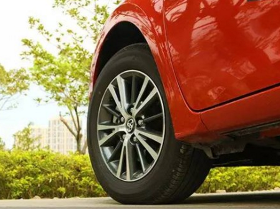 丰田雷凌用什么轮胎,雷凌轮胎什么牌子